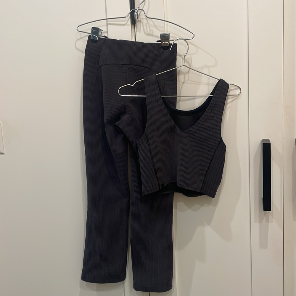 Lululemon Ribbed Softstreme™ top and pant Set - worn twice